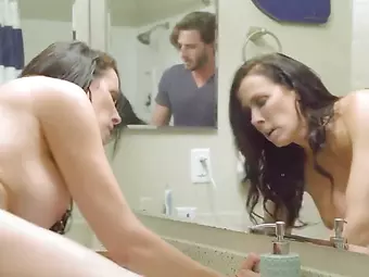 Tas gibi yaslı kadın brazzers new resmi
