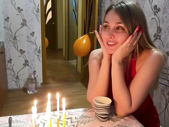 Canlı kanlı bakire porno turkce alt yazili cizgi resmi